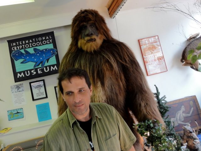 258166_2079535713039_2293209_o